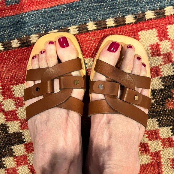 Dolce Vita sandals EUC size 9.5 - Picture 3 of 4